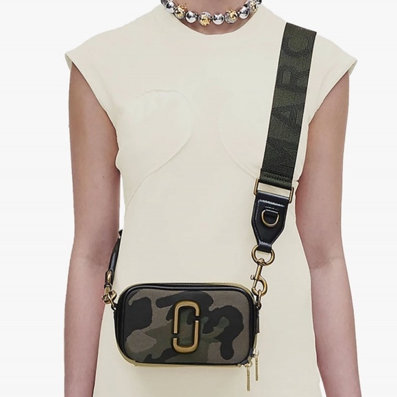 NWT Marc Jacobs Camo Jacquard Snapshot Bag – Adjustable Strap - Picture 4 of 6